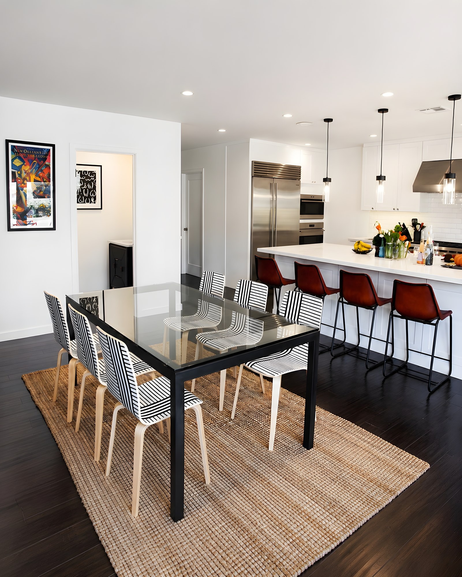 A kitchen that commands attention the moment you walk in — photo 2