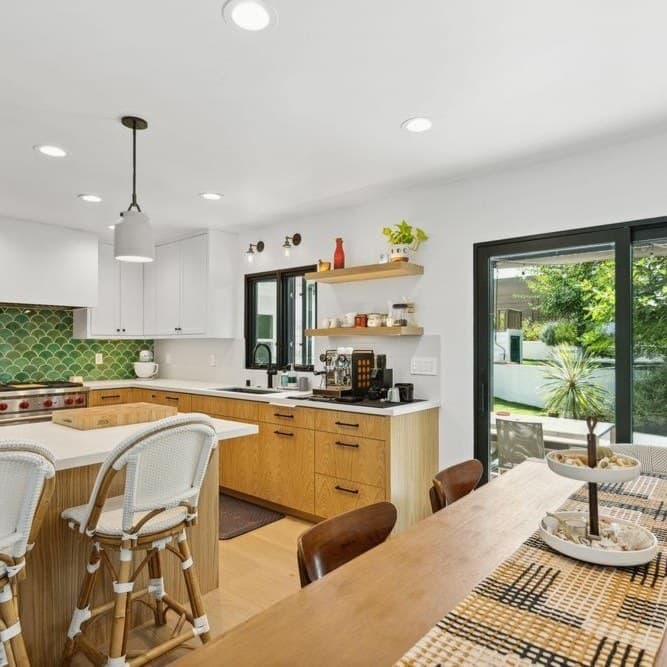 kitchen remodel in Los Angeles, California