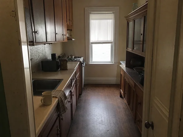 Before: SF Victorian kitchen